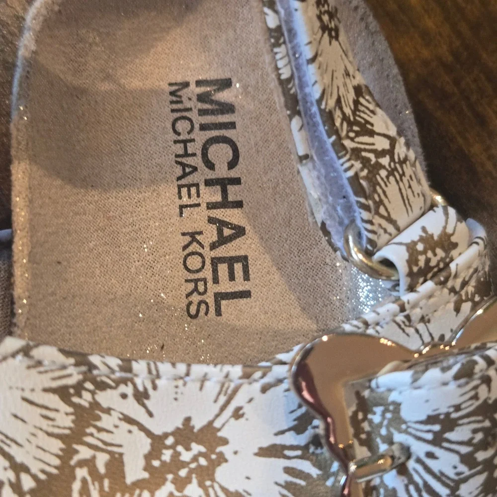 Michael Kors Ethel Cosmos Toddler Girls Floral Buckle Slingback Sandals Size 7
